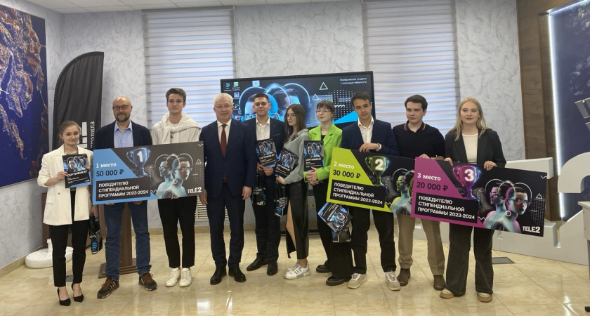 Владимирские студенты получили повышенные стипендии за разработку авторских проектов